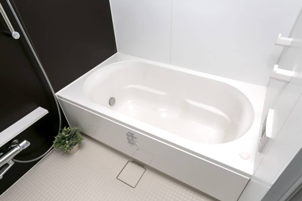 refinishing your bathtub