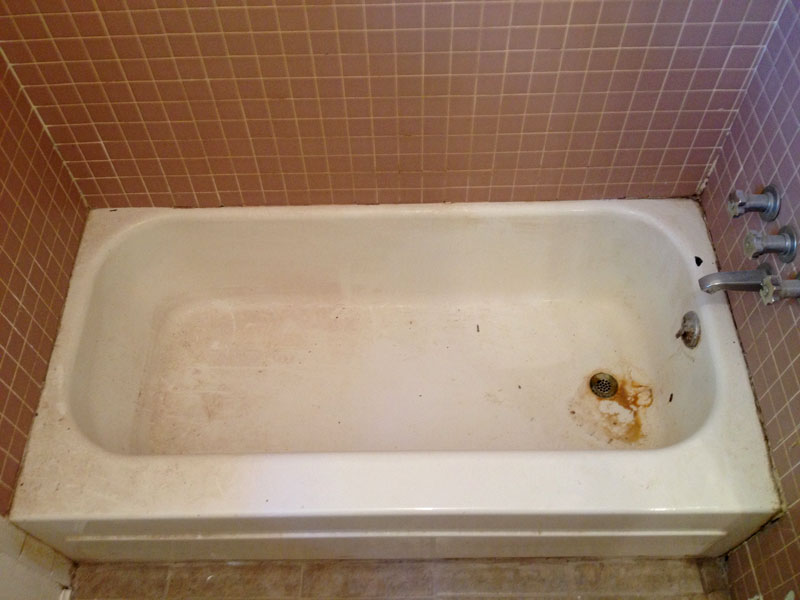 how long do bathtub refinishing fumes last