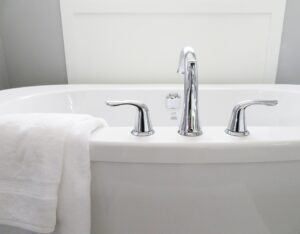 What to Know Before Refinishing Your Bathtub